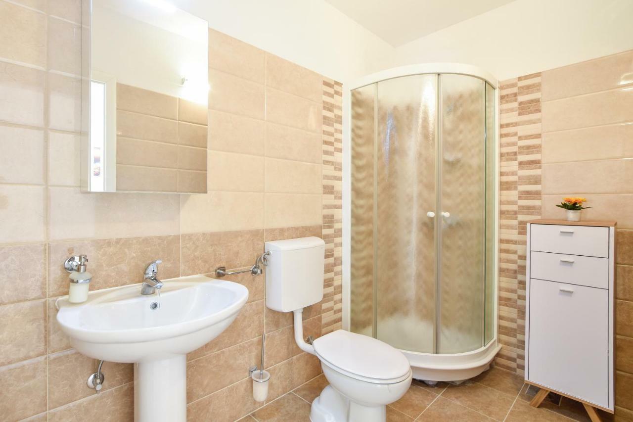 Villa Mar 1 - Luxury Apartments Pucisca Zewnętrze zdjęcie