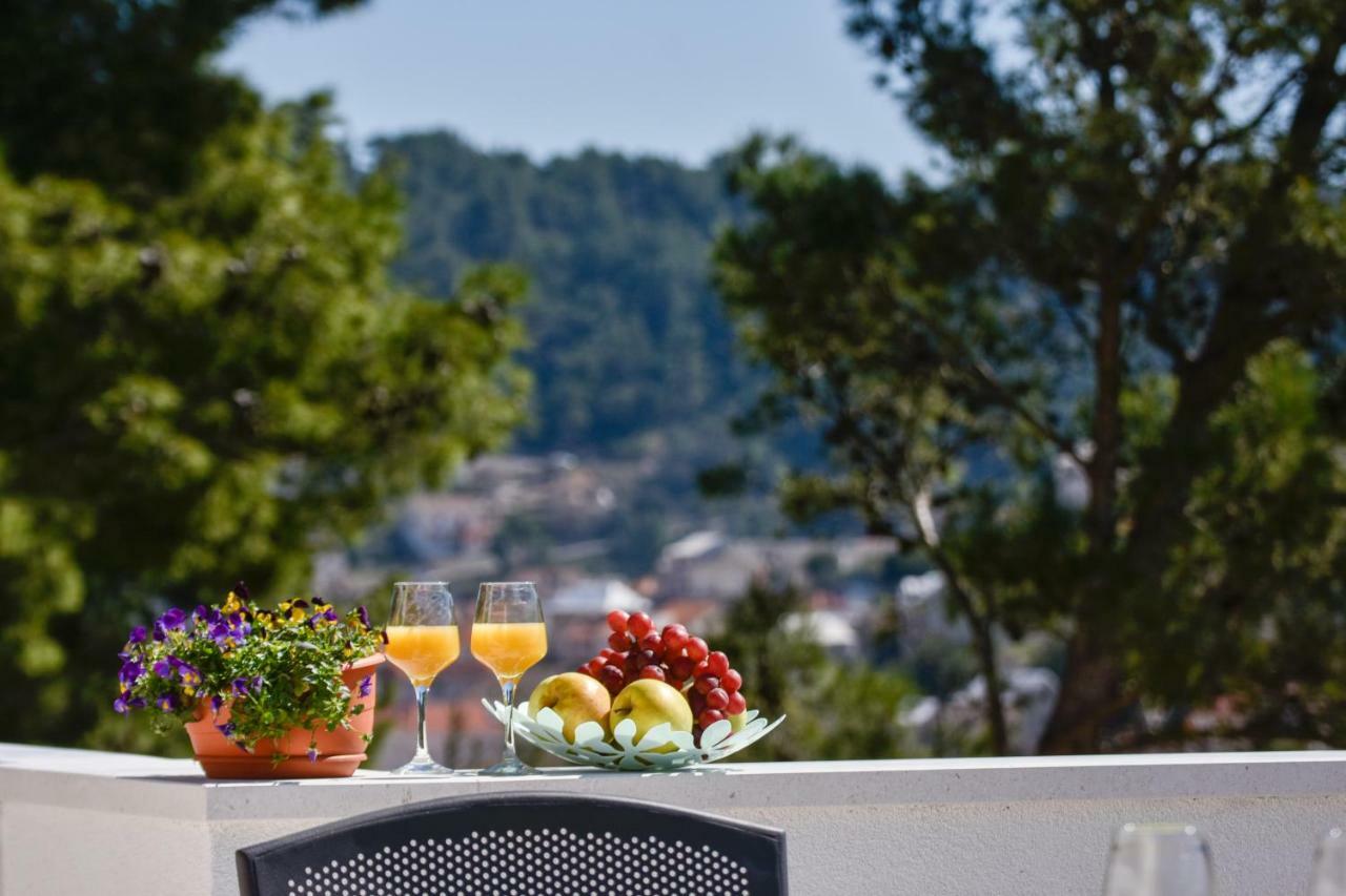 Villa Mar 1 - Luxury Apartments Pucisca Zewnętrze zdjęcie