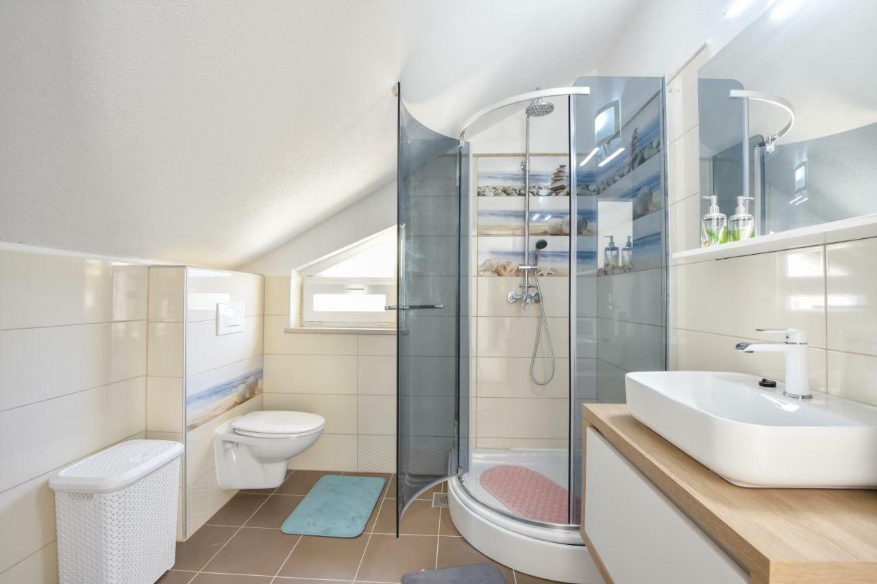 Villa Mar 1 - Luxury Apartments Pucisca Zewnętrze zdjęcie