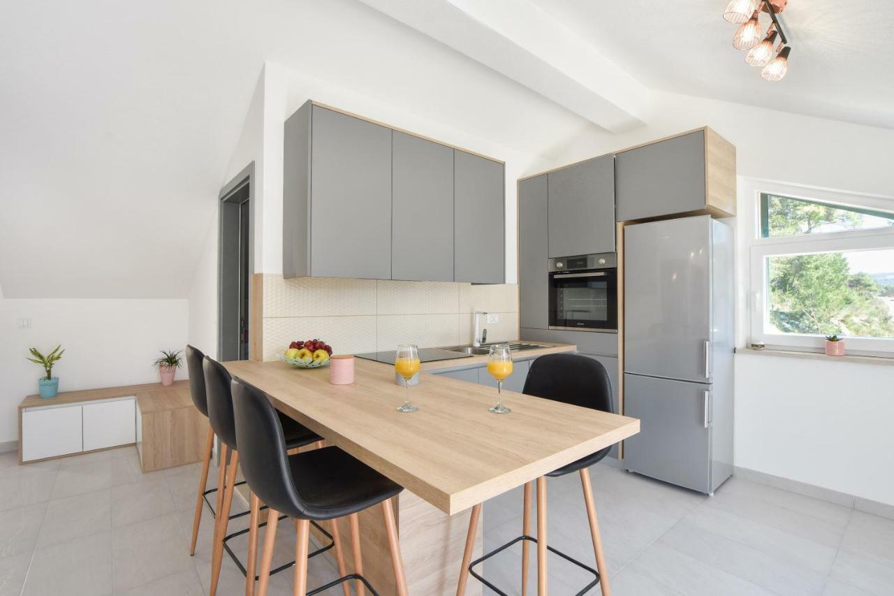 Villa Mar 1 - Luxury Apartments Pucisca Zewnętrze zdjęcie